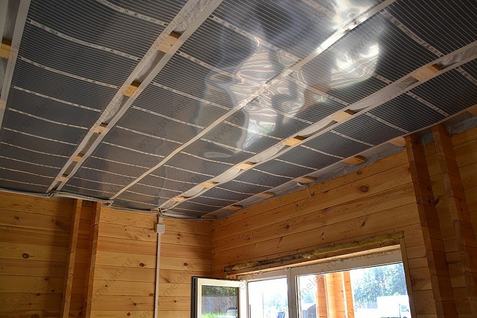 Отопление дома из двойного бруса – греющий потолок